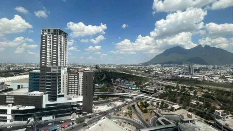 Clima fresco y despejado este jueves en Monterrey