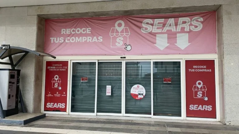 Cierre de Sears San Agustín y Cinemex Las Américas por la cuesta de enero
