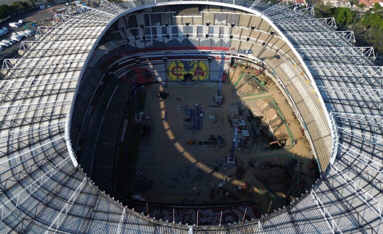 América busca al Real Madrid para la gran reinauguración del Estadio Azteca