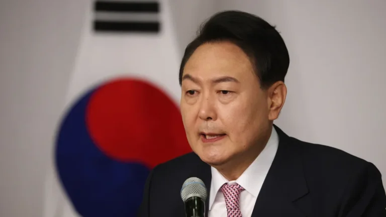 Crisis política en Corea del Sur: Yoon Suk Yeol enfrenta juicio político y posible arresto