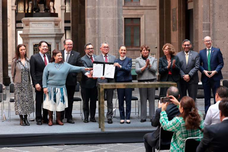 Gobierno elimina examen de ingreso a bachillerato
