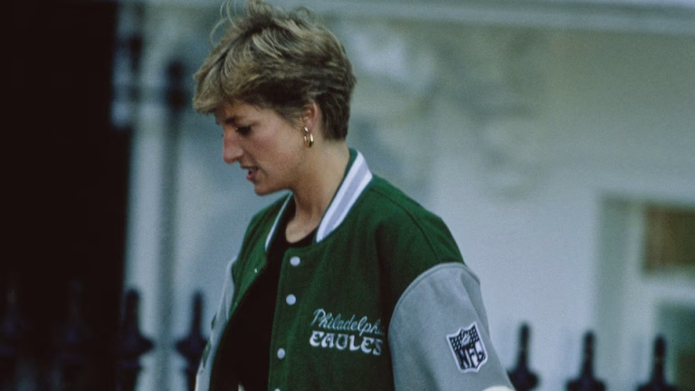 La icónica chaqueta de los Philadelphia Eagles que Lady Di convirtió en tendencia