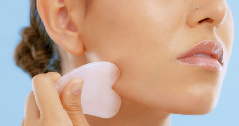 Gua Sha: La técnica ancestral para una piel más saludable