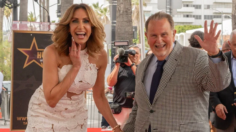 Lili Estefan y Raúl de Molina reciben su estrella en el Paseo de la Fama de Hollywood