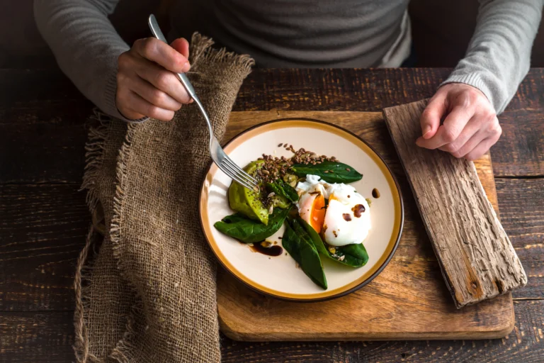 Deficiencia de vitamina B: señales de que le hace falta a tu cuerpo