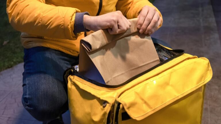 Super Bowl dispara la demanda de comida a domicilio en México