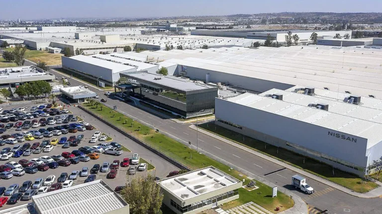Aranceles de Trump podrían afectar a 180,000 trabajadores de Nissan en México