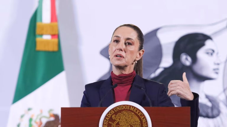 Sheinbaum advierte a Trump sobre demanda por armas si cárteles son declarados terroristas