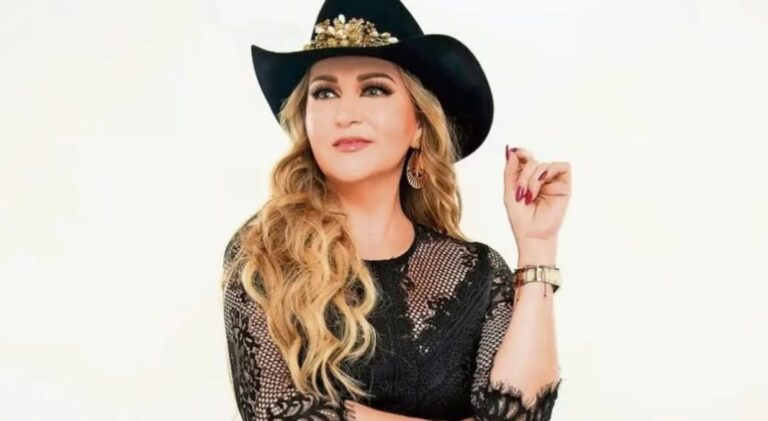 Maquillista de Alicia Villarreal confirma la existencia de moretones tras su enfrentamiento con Cruz Martínez