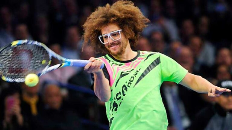 Redfoo, cantante de LMFAO, debuta en el tenis profesional