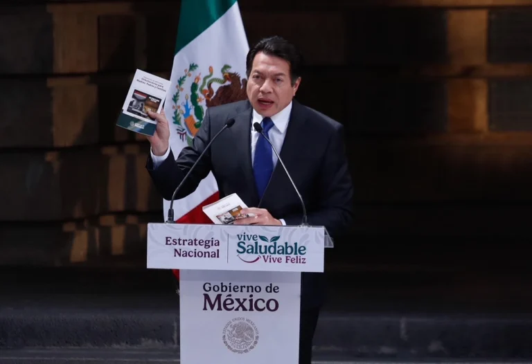 SEP descarta reforma al ISSSTE y lanza estrategias para salud y educación
