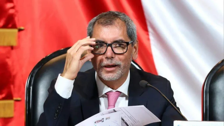 Edgar Amador, nuevo secretario de Hacienda, garantiza estabilidad económica ante desafíos externos