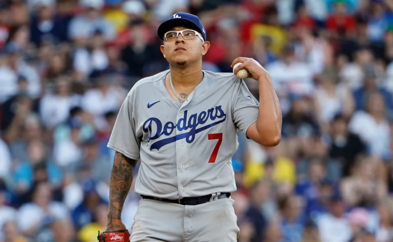 Julio Urías fuera de la MLB hasta julio: ¿su última oportunidad en el béisbol?