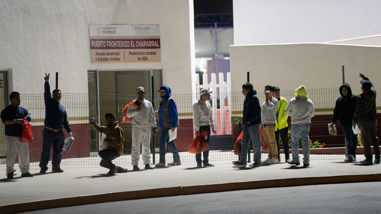 México recibe casi 20 mil deportados tras la llegada de Trump y refuerza medidas migratorias