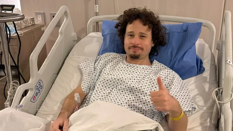 Luisito Comunica se somete a tratamiento radioactivo tras cirugía de columna