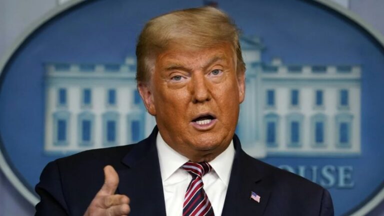 Donald Trump confirma que aranceles del 25% a México y Canadá entrarán en vigor este 4 de marzo