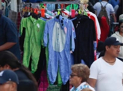 Incertidumbre por aranceles frena exportación de ropa mexicana