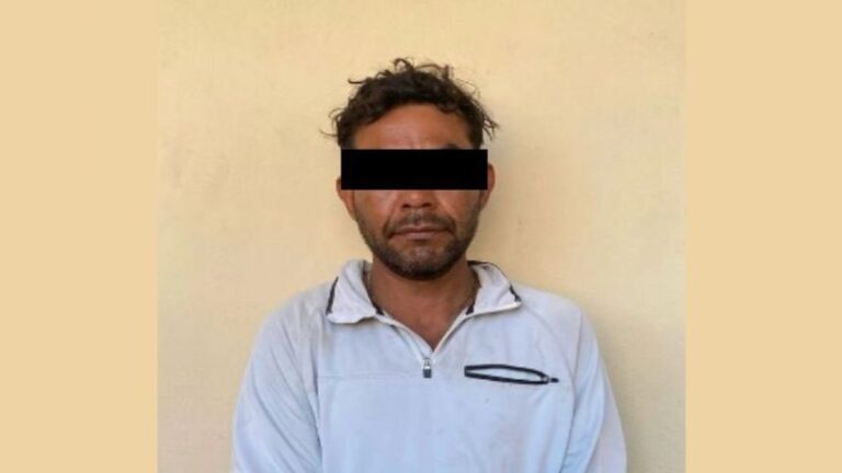 Detienen a hombre por agredir a su madre
