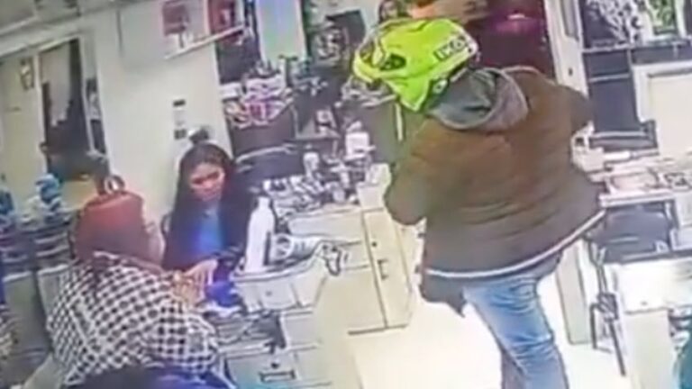 Mujer pierde la vida a manos de su expareja en un salón de belleza