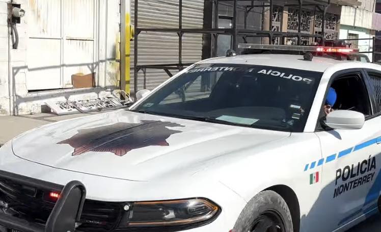 Presunto intento de abuso sexual en Monterrey termina con agresor herido y mujer detenida