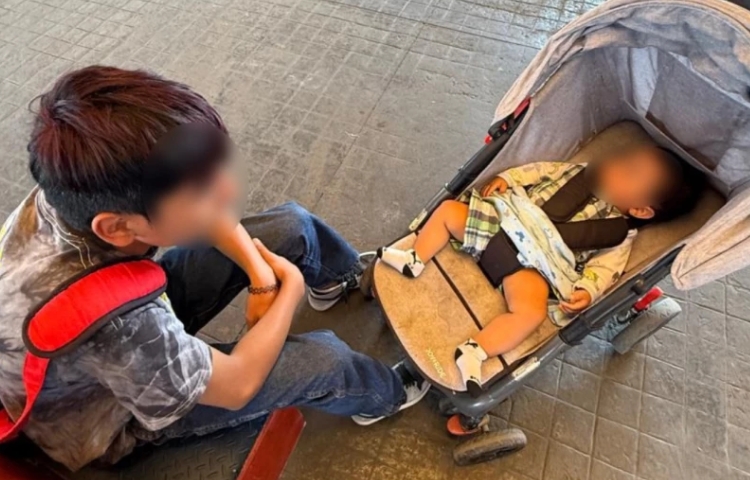 Hermanitos viajan solos del Edomex a CDMX para buscar a sus padres