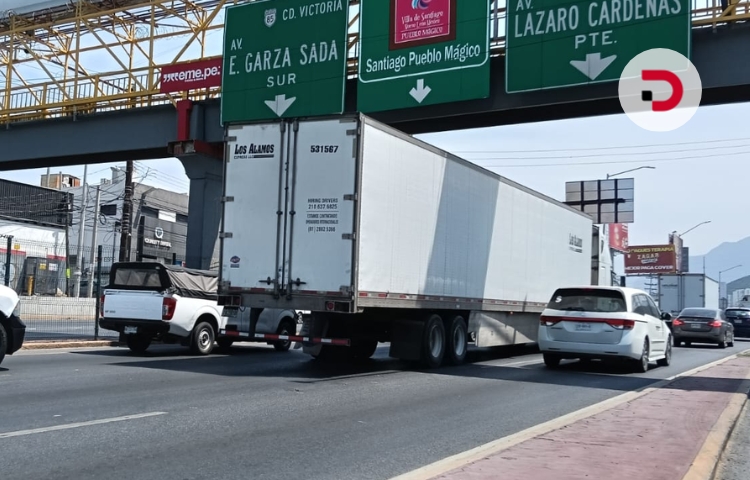 Aumenta la carga vehicular en la Carretera Nacional