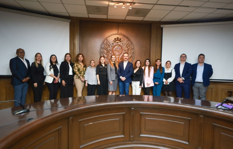 Alista Monterrey la entrega de ‘Tarjeta Regia’