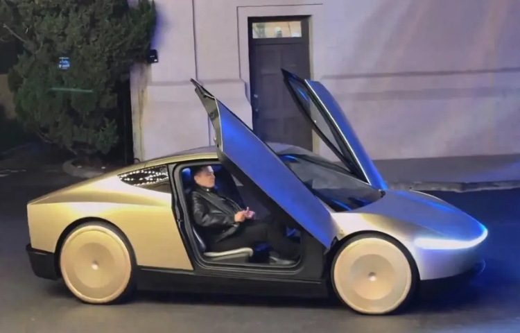 Tesla sufre su peor caída en años y pone sus fichas en el Cybercab