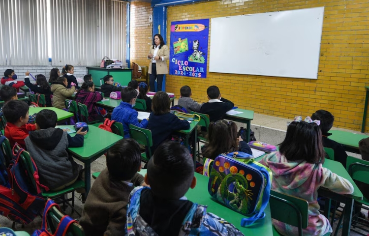 ¿El 15 de mayo se trabaja? Esto dice la Ley Federal del Trabajo sobre el Día del Maestro