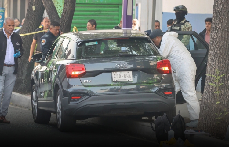 Investigan a dos policías por alteración de escena del crimen tras homicidio de funcionarios de Clara Brugada