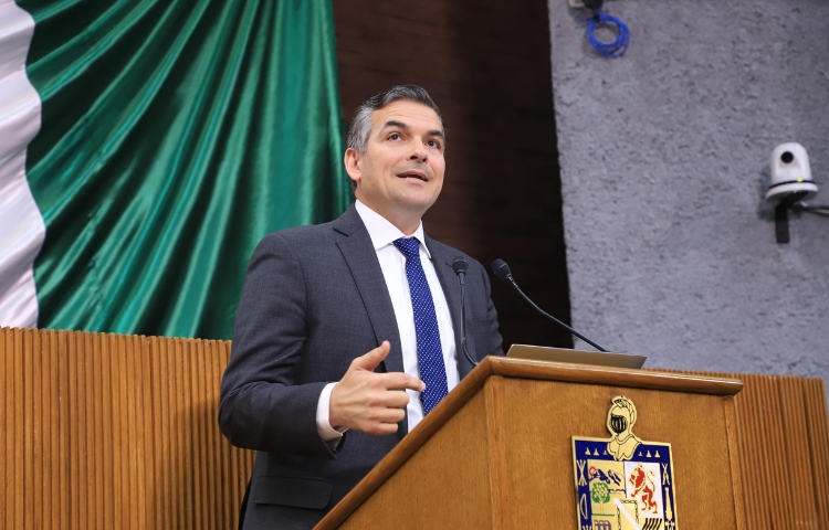 Propone Mauro Guerra regular los establecimientos Pet Friendly en Nuevo León