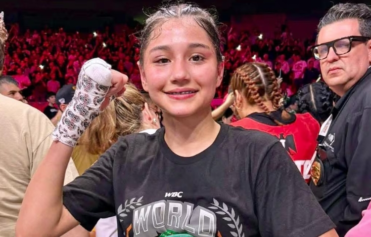 ¡Camila Zamorano hace historia! La boxeadora de 17 años se convierte en campeona del mundo