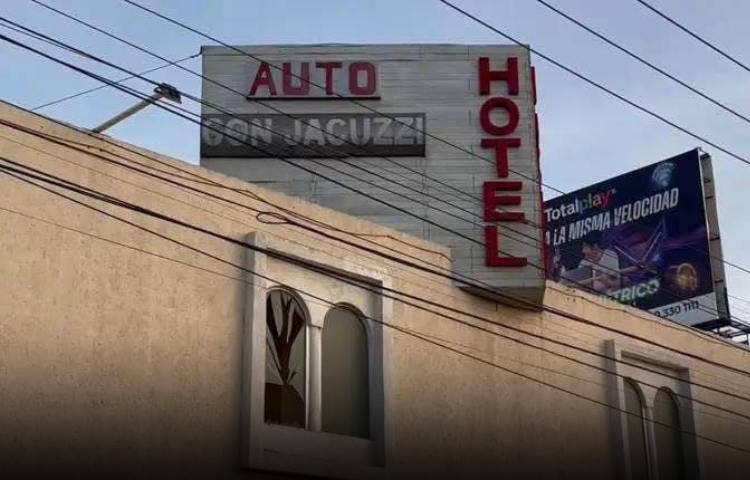 Hombre en estado de ebriedad muere tras caer en hotel de Coahuila