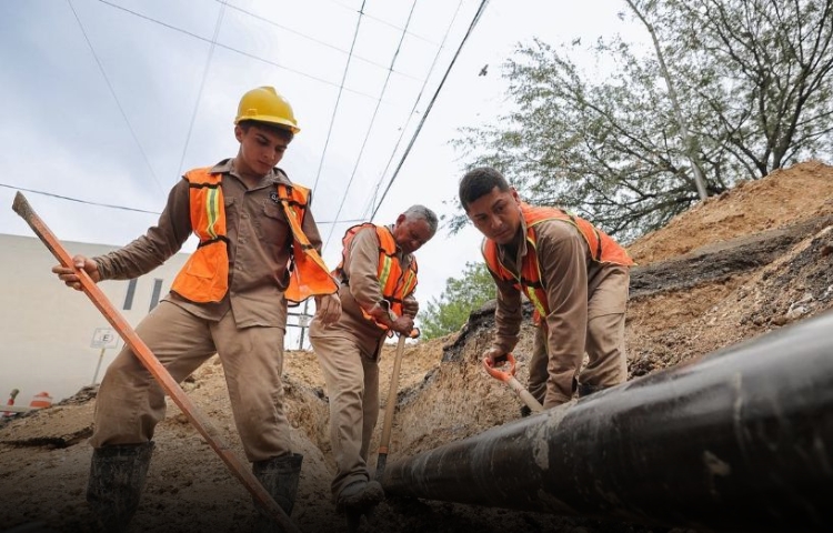 AyD advierte que demanda de agua en Santa Catarina podría rebasar capacidad del sistema