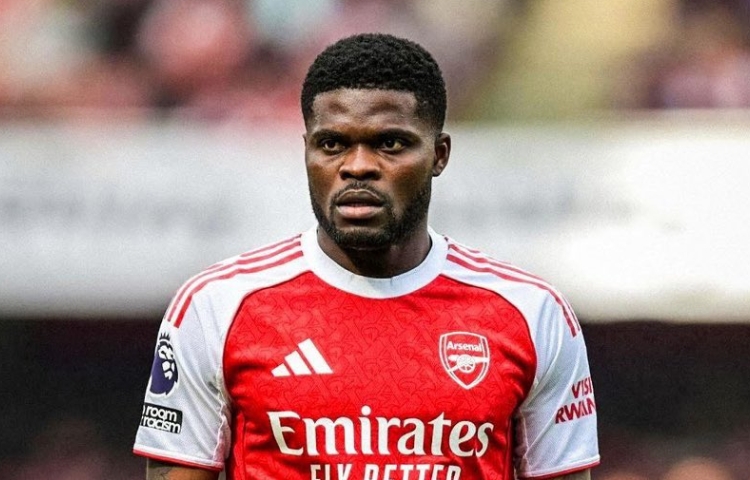 ¡Grave acusación! Exjugador del Arsenal enfrenta cargos por violación