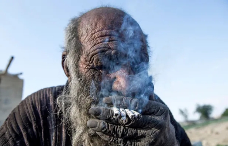 Amou Haji: el hombre que vivió 97 años, más de 60 sin bañarse y desconcertó a la ciencia