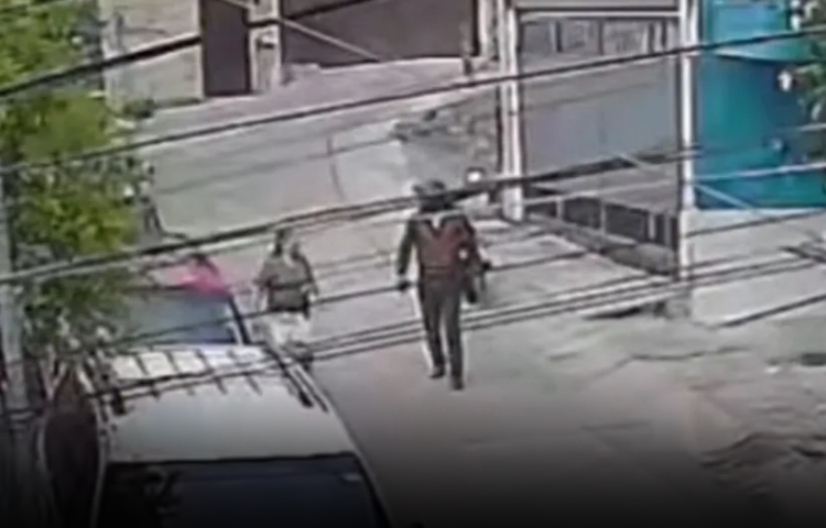 Roban con violencia a mujer de la tercera edad en Guadalajara