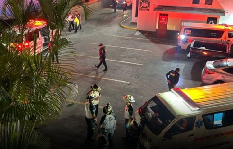 Siete muertos y doce heridos tras ataque en funeraria de Guatemala