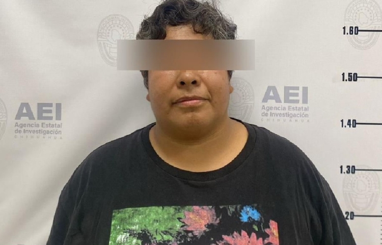 Mujer intenta atacar a médico del IMSS en Chihuahua