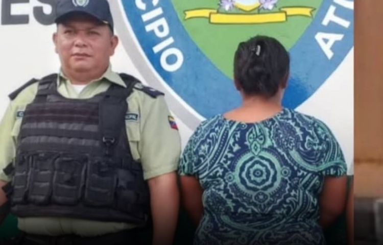 Madre biológica intenta recuperar a la niña que dio y es arrestada