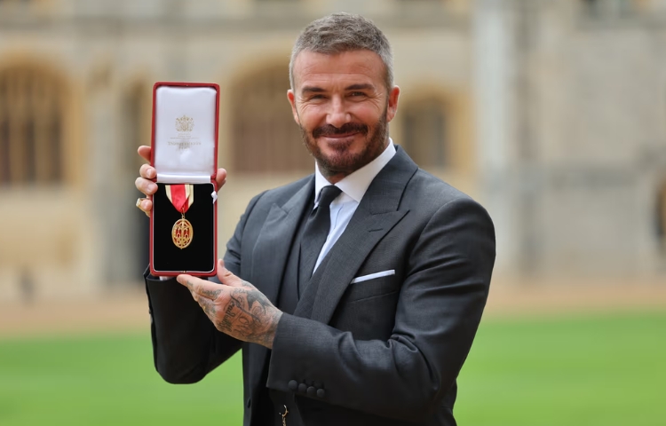 David Beckham ya es “Sir”: el Rey Carlos III lo nombra caballero en el Castillo de Windsor