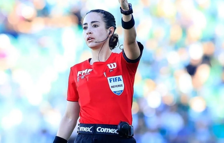 Orgullo mexicano: Katia Itzel se mete al Top 10 de árbitras del mundo