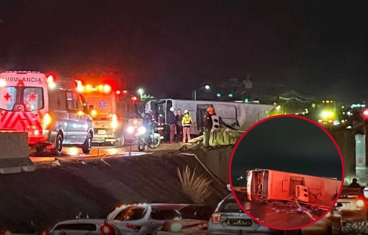 Accidente vial en Apodaca deja ocho muertos y 58 heridos