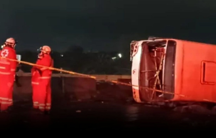 Chofer de la ruta 611 había alertado por fallas mecánicas antes de morir en volcadura en Apodaca