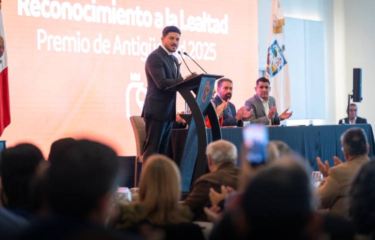 Nuevo León entregará hasta 140 mil pesos a trabajadores del sector salud