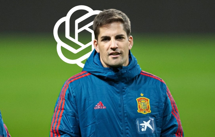 El técnico español Roberto Moreno es despedido por usar ChatGPT en sus alineaciones