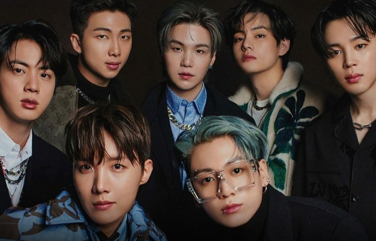 BTS se prepara para anunciar su regreso con gira mundial