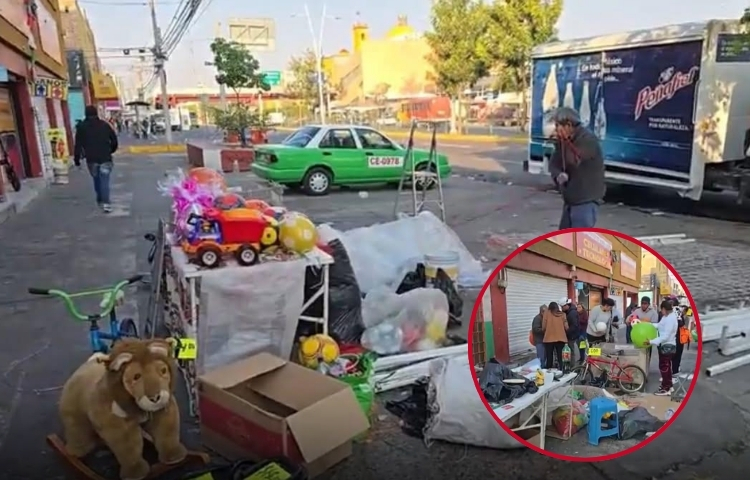 Adulto mayor enternece a Celaya al intentar vender juguetes en la víspera de Reyes