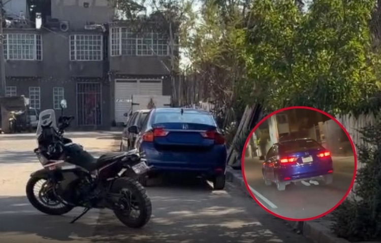 Motociclista muere tras ser atropellado y arrastrado por un auto en Iztapalapa