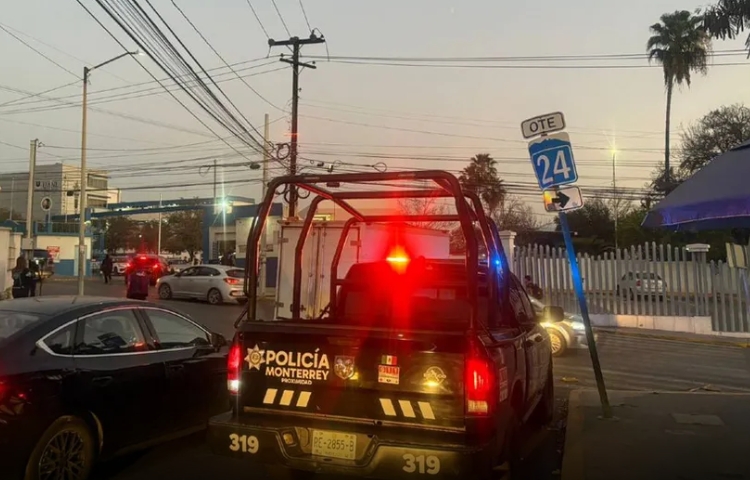 Refuerzan seguridad en prepas de Monterrey y San Nicolás por supuestas amenazas